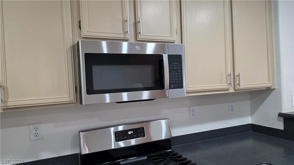 616 Port Talbot, Las Vegas, NV 89178