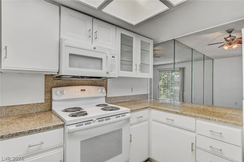 3823 Maryland, Las Vegas, NV 89119