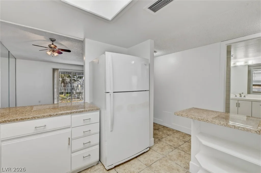 3823 Maryland, Las Vegas, NV 89119