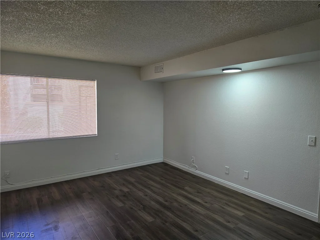 1405 Vegas Valley, Las Vegas, NV 89169