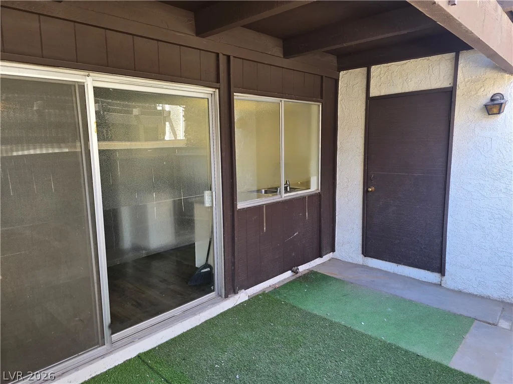 1405 Vegas Valley, Las Vegas, NV 89169
