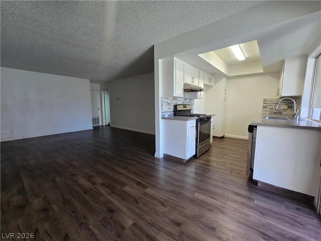 1405 Vegas Valley, Las Vegas, NV 89169