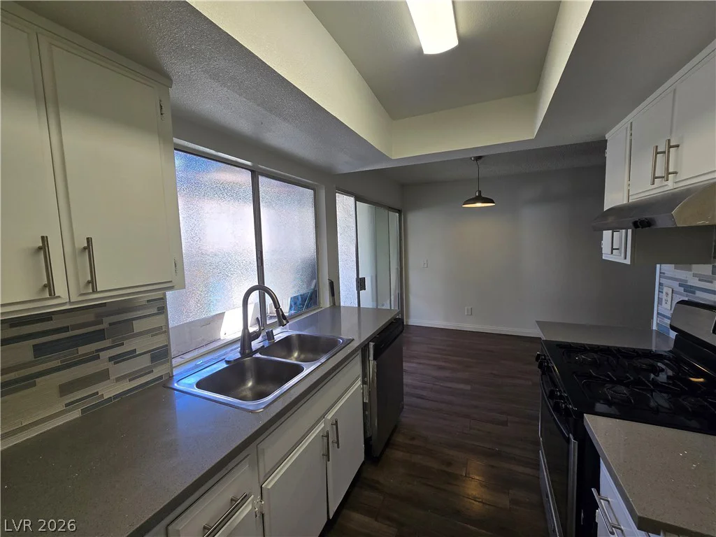 1405 Vegas Valley, Las Vegas, NV 89169