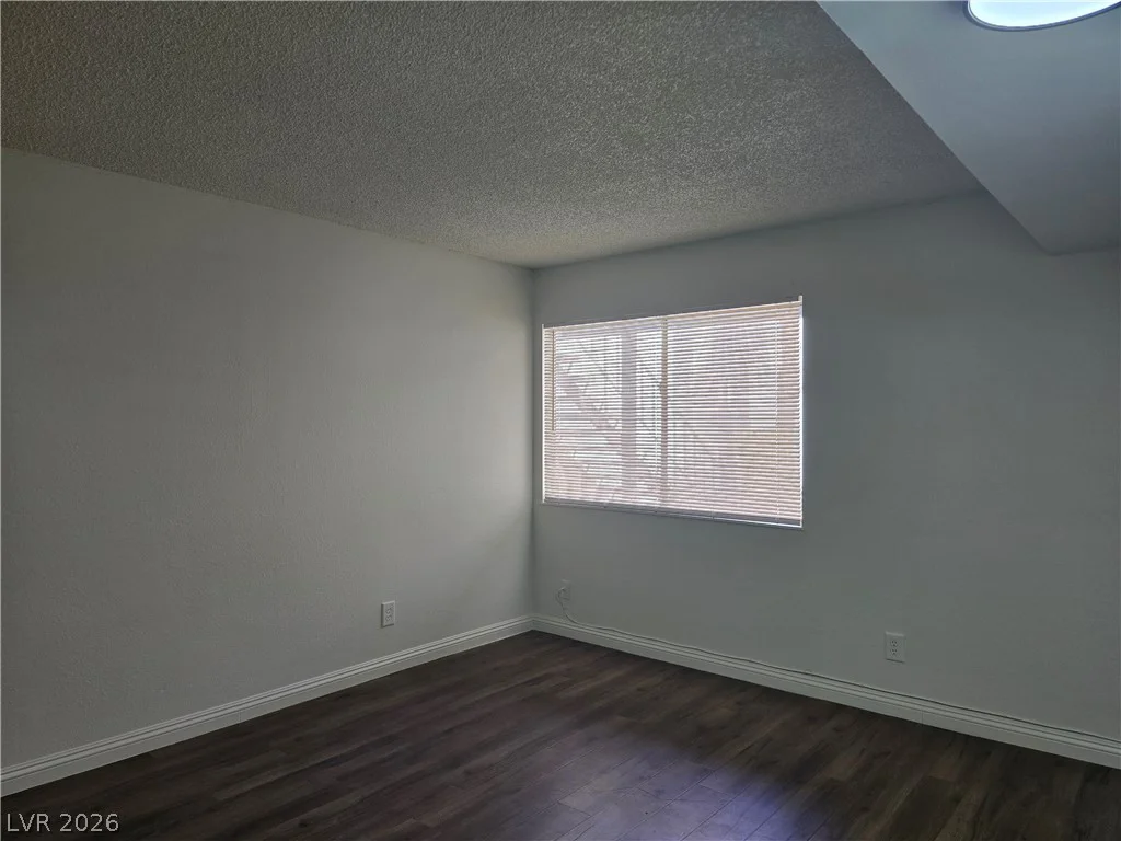 1405 Vegas Valley, Las Vegas, NV 89169