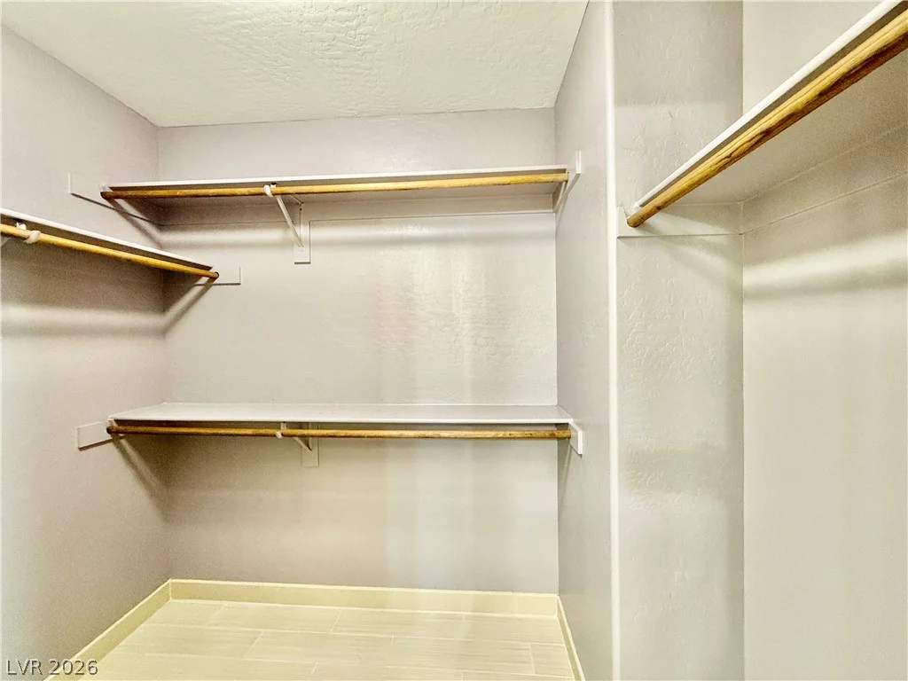 9337 Golden Lad, Las Vegas, NV 89166