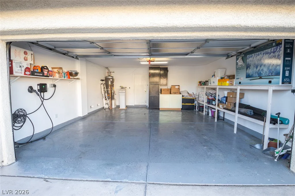 805 Old Mine Creek, Las Vegas, NV 89134