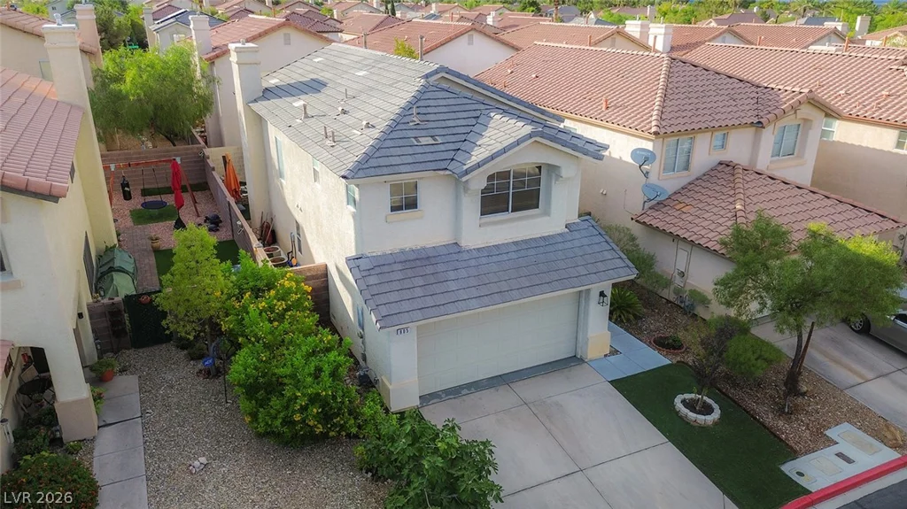 805 Old Mine Creek, Las Vegas, NV 89134