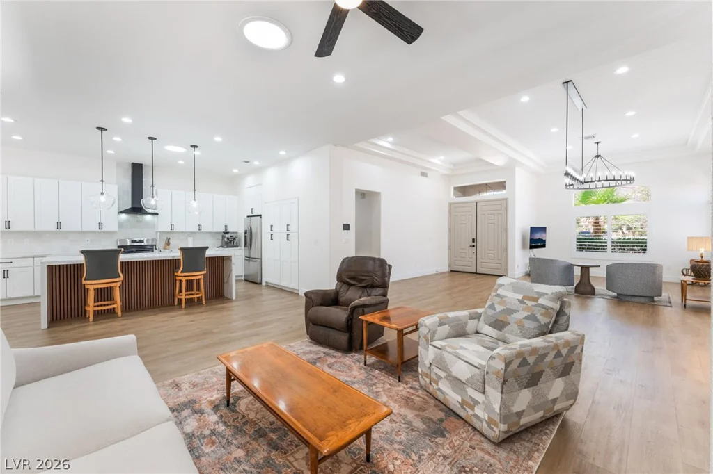 2824 Faiss, Las Vegas, NV 89134