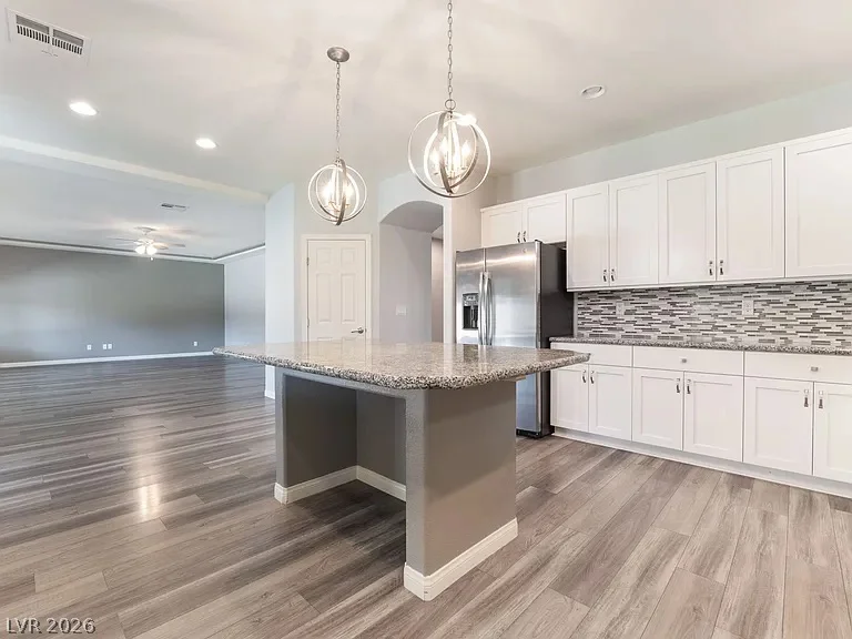 9883 Russian Hill, Las Vegas, NV 89141