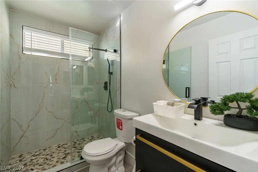 3080 Garnet, Las Vegas, NV 89121
