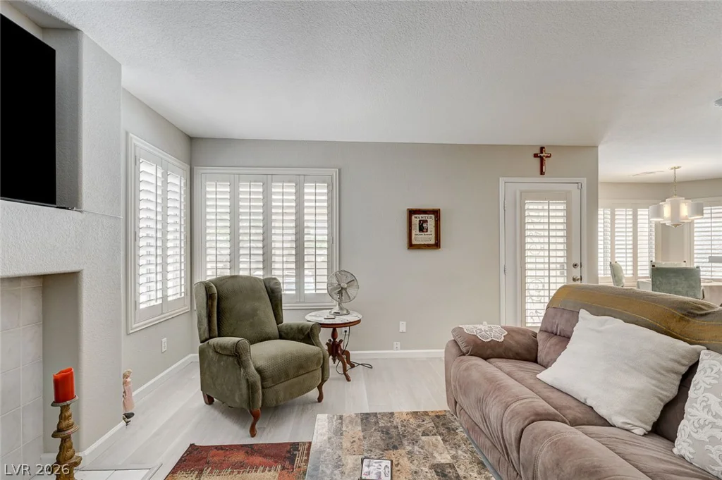 295 Vallarte, Henderson, NV 89014