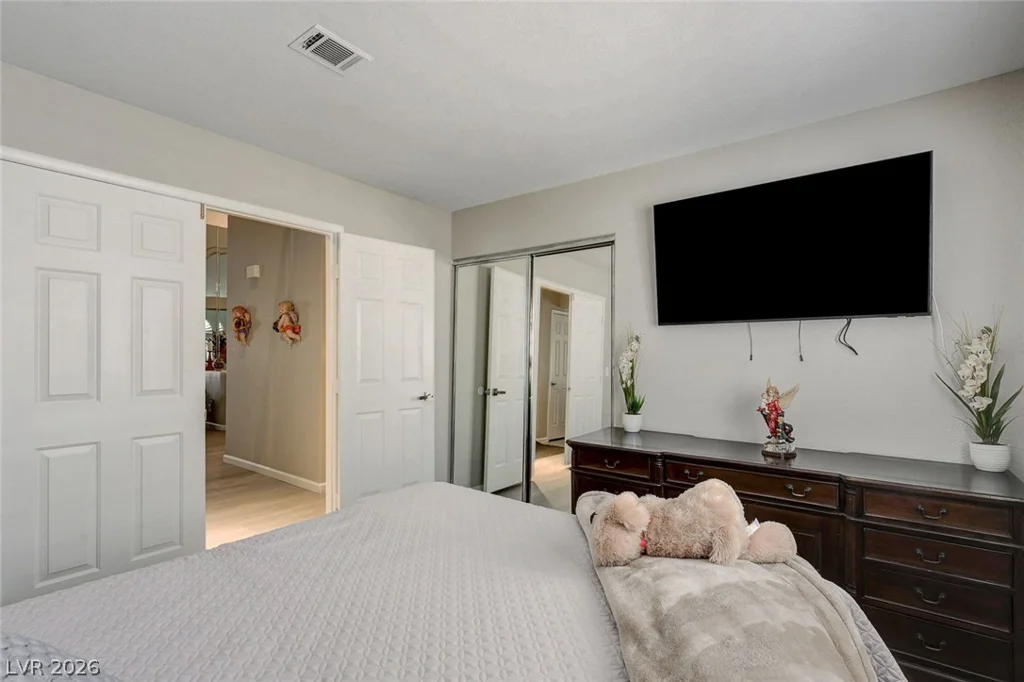 295 Vallarte, Henderson, NV 89014