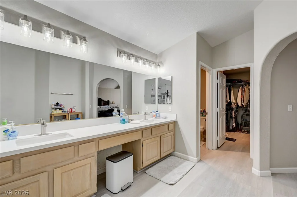 295 Vallarte, Henderson, NV 89014