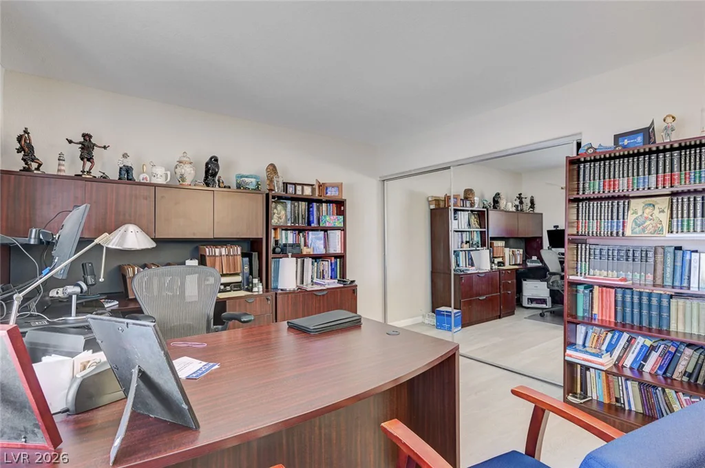 295 Vallarte, Henderson, NV 89014