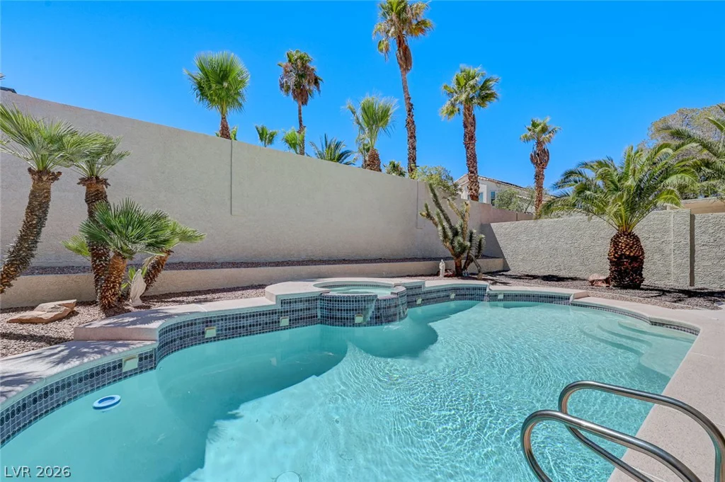 295 Vallarte, Henderson, NV 89014