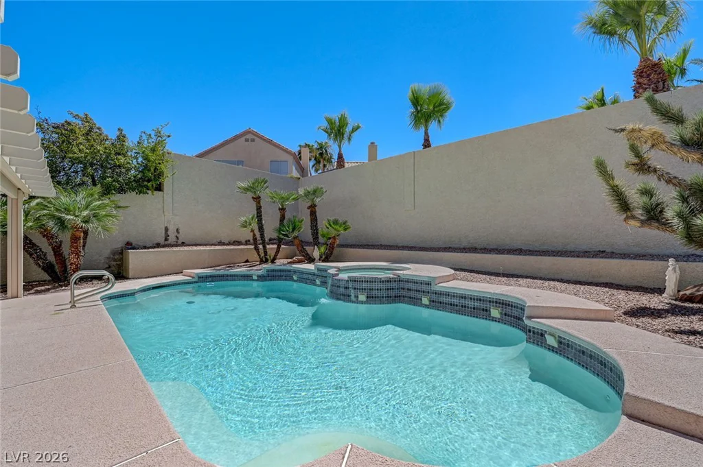 295 Vallarte, Henderson, NV 89014