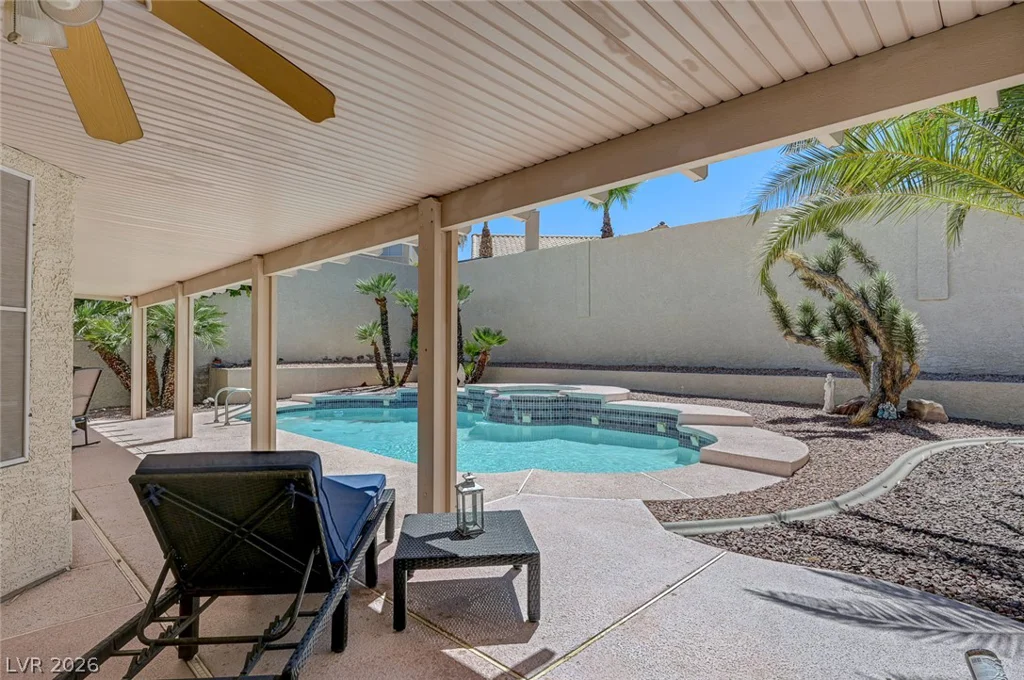 295 Vallarte, Henderson, NV 89014