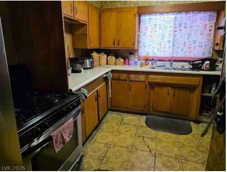 2958 Ferndale, Las Vegas, NV 89121