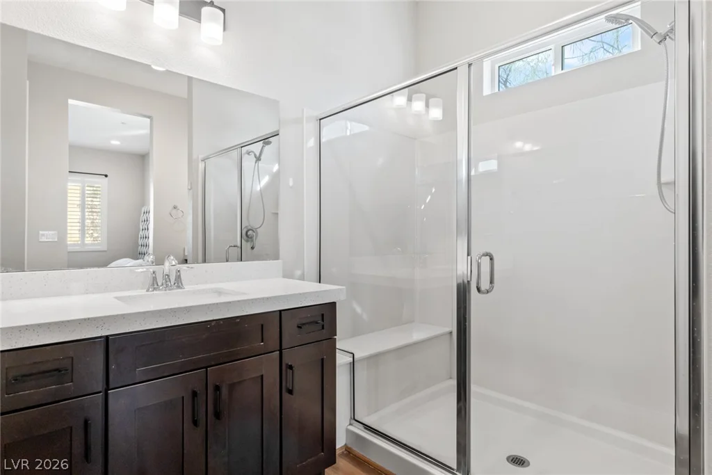 8657 Hartmont, Las Vegas, NV 89166