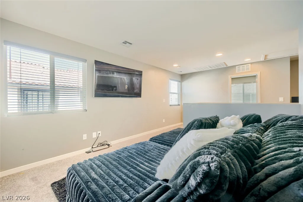 1896 Via Del Rey, Las Vegas, NV 89115