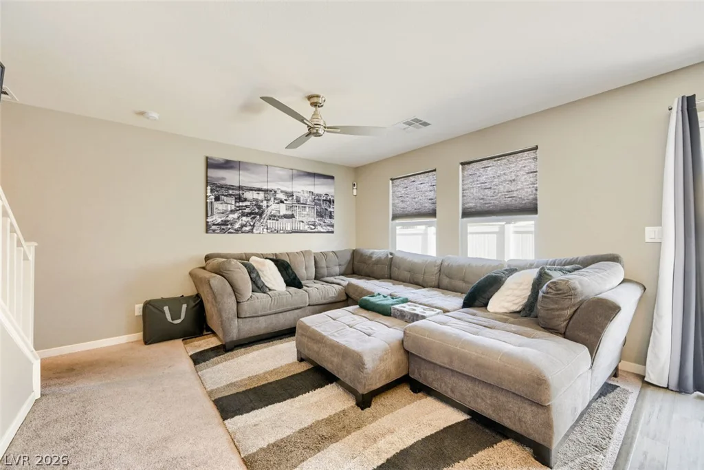 1896 Via Del Rey, Las Vegas, NV 89115