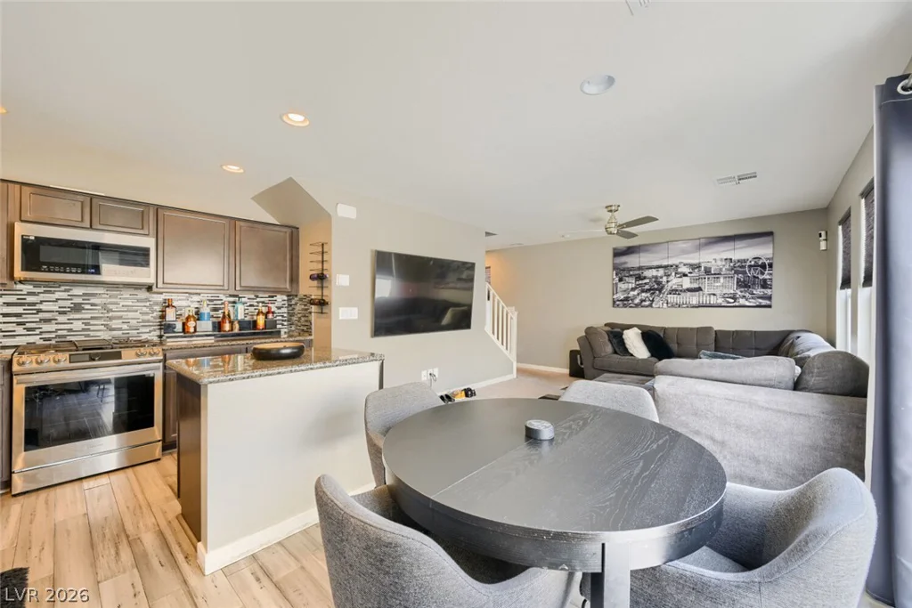 1896 Via Del Rey, Las Vegas, NV 89115