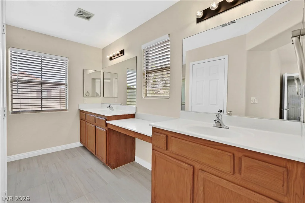 6355 Urban Creek, Las Vegas, NV 89148