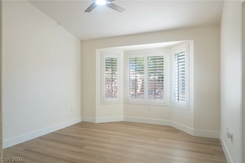 8701 Villa Ridge, Las Vegas, NV 89134