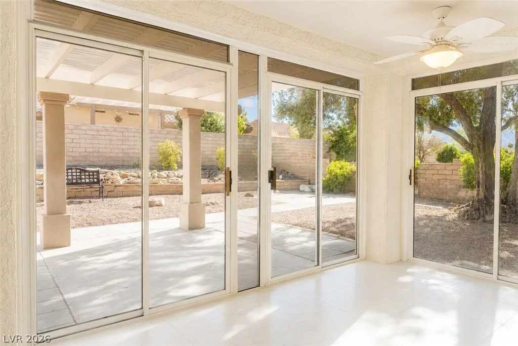 8701 Villa Ridge, Las Vegas, NV 89134