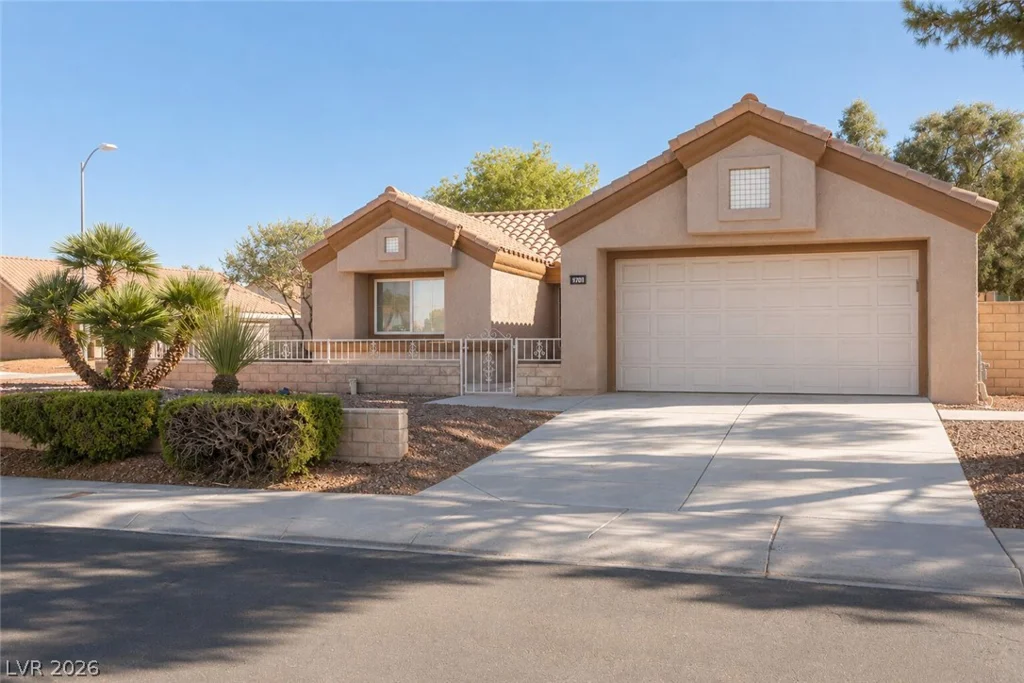 8701 Villa Ridge, Las Vegas, NV 89134