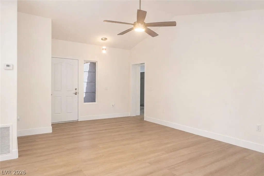 8701 Villa Ridge, Las Vegas, NV 89134