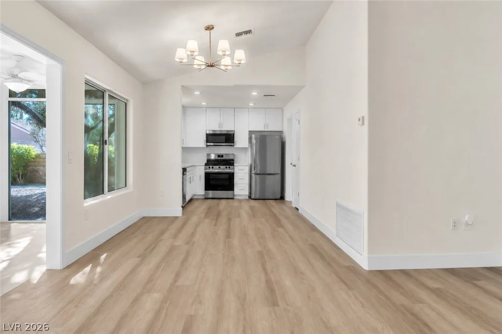 8701 Villa Ridge, Las Vegas, NV 89134