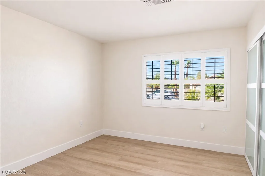8701 Villa Ridge, Las Vegas, NV 89134