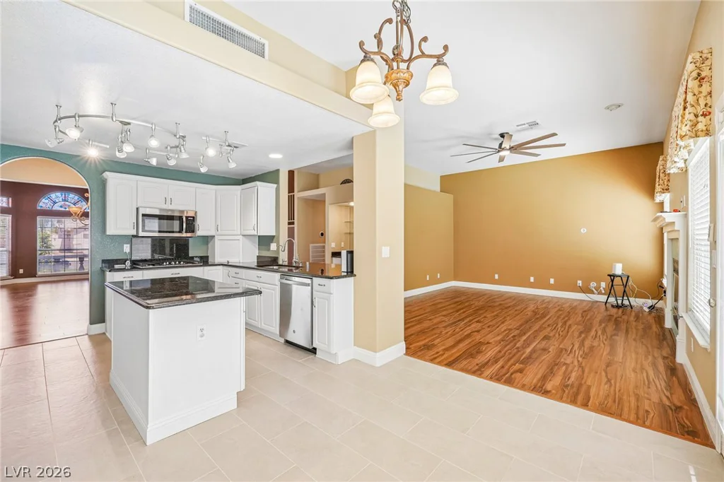 1923 Coralino, Henderson, NV 89074