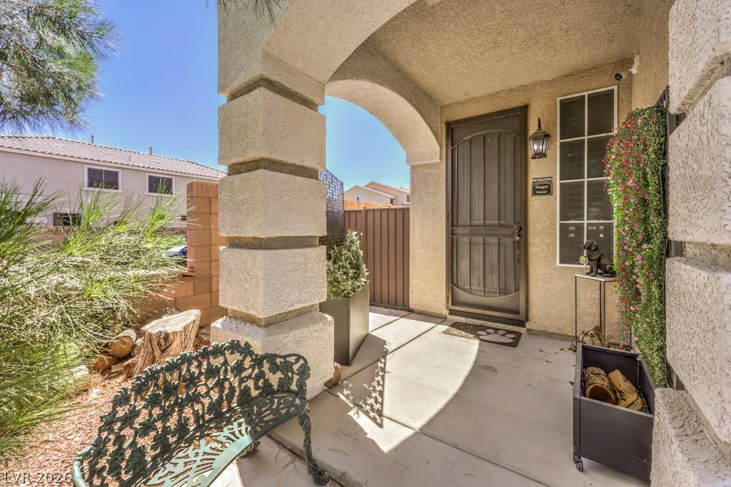 5625 Brimstone Hill, Las Vegas, NV 89141