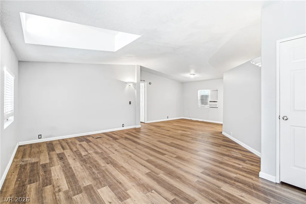 6016 Great Smoky, Las Vegas, NV 89156