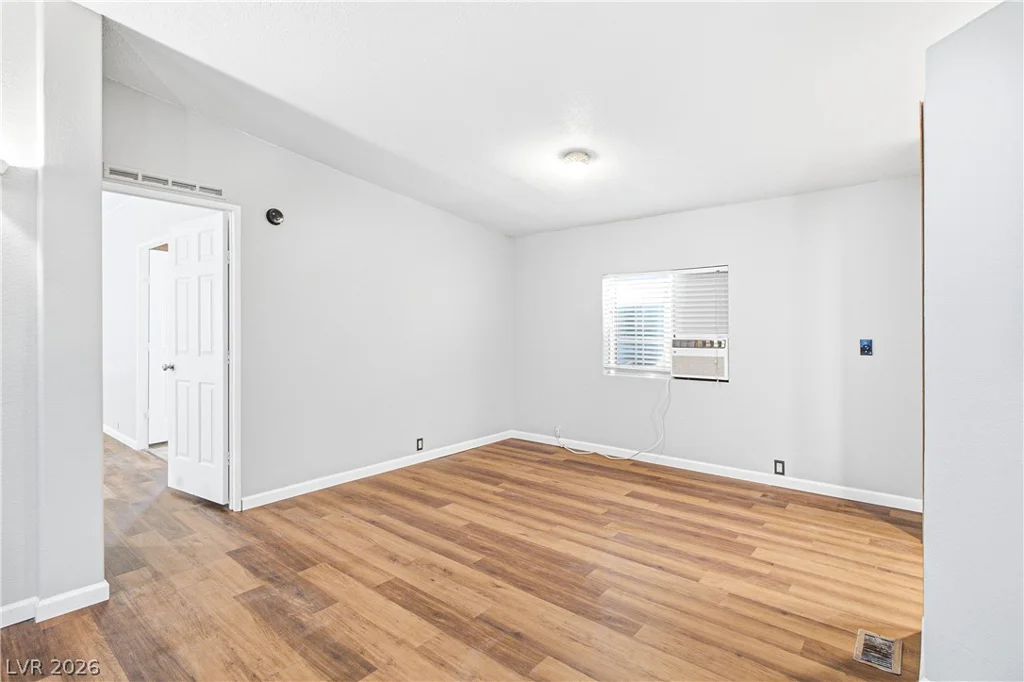 6016 Great Smoky, Las Vegas, NV 89156