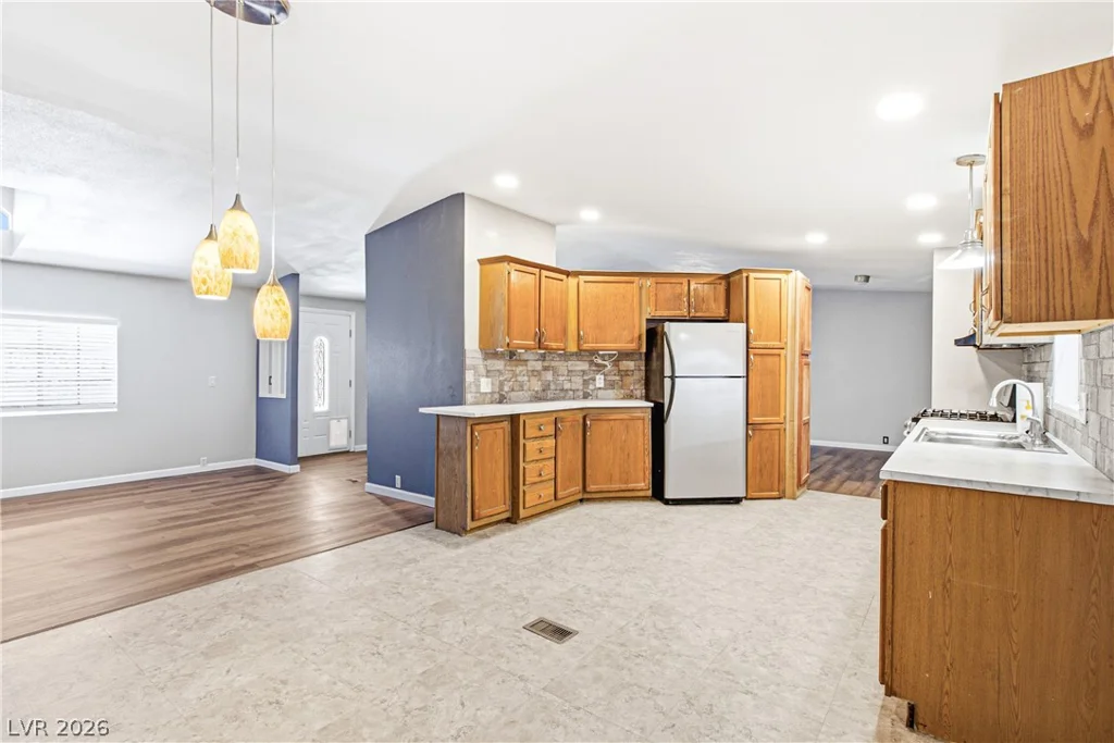 6016 Great Smoky, Las Vegas, NV 89156