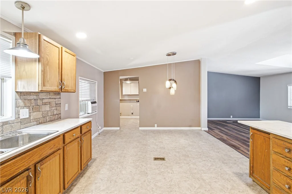 6016 Great Smoky, Las Vegas, NV 89156
