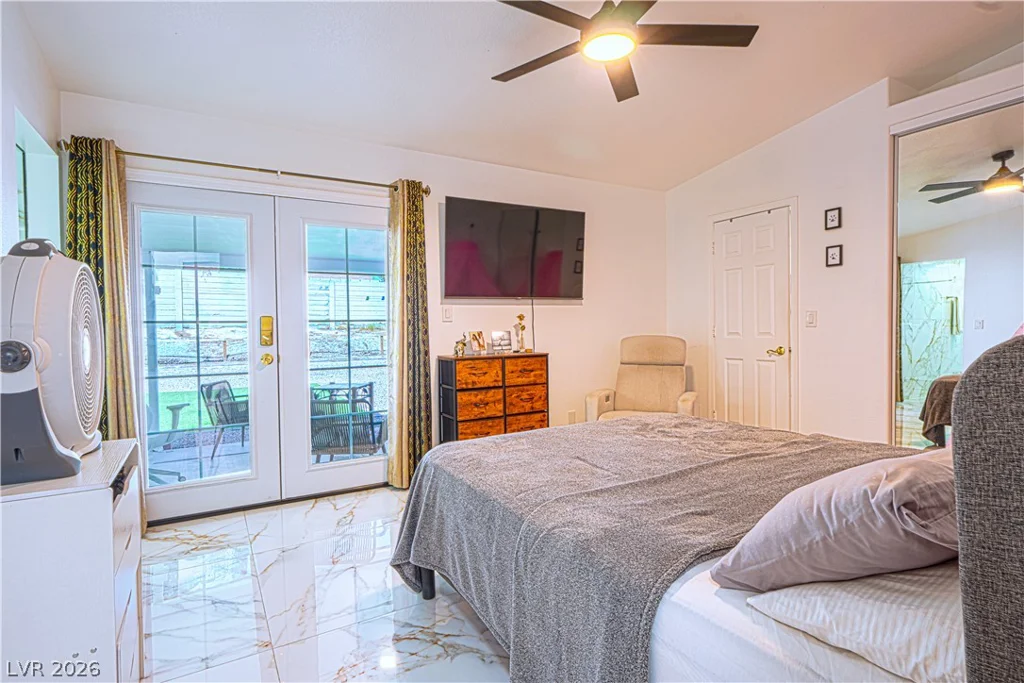 1825 Stonington, Las Vegas, NV 89108