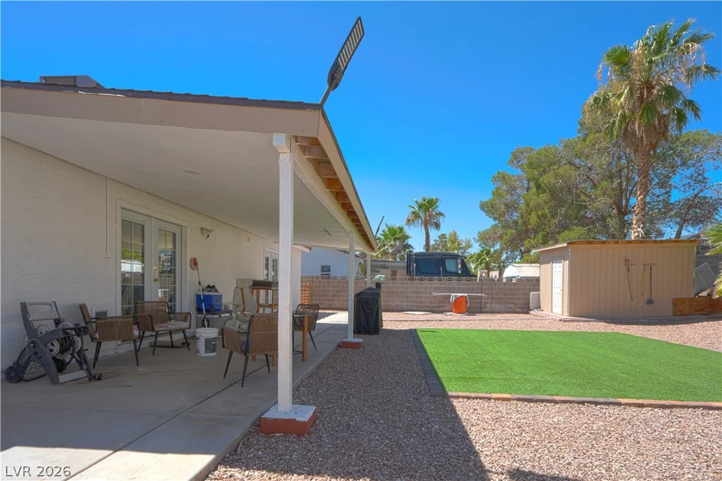 1825 Stonington, Las Vegas, NV 89108