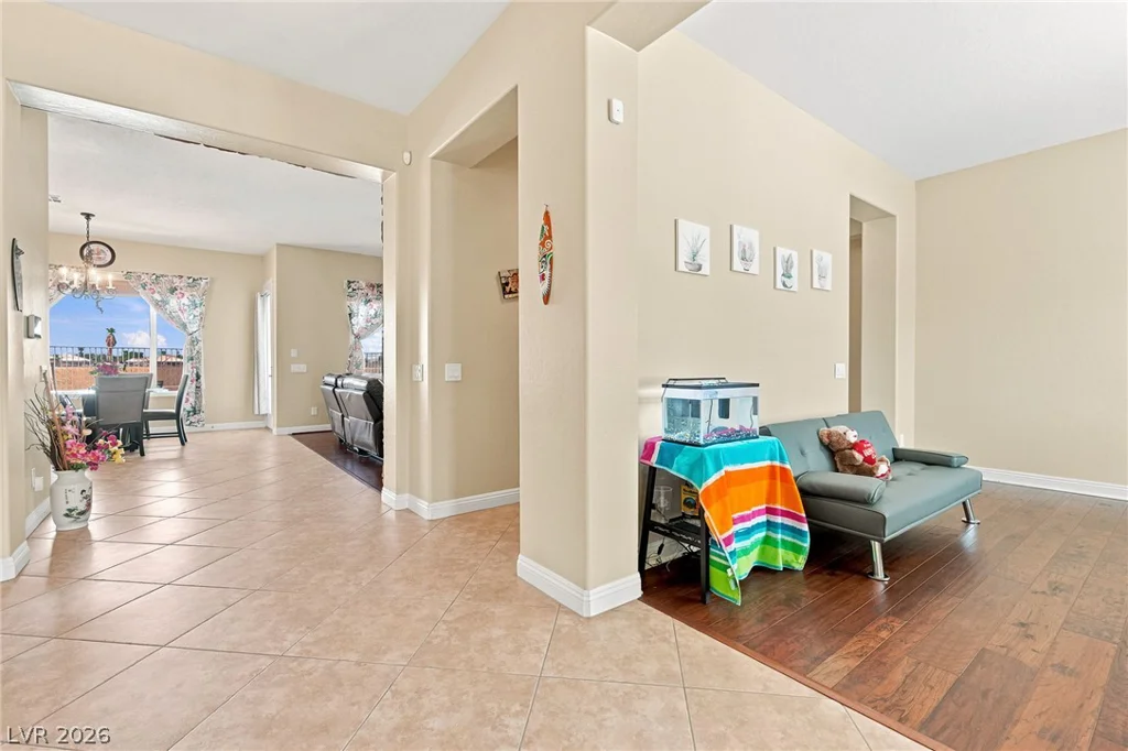 7208 Crandon Park, Las Vegas, NV 89131