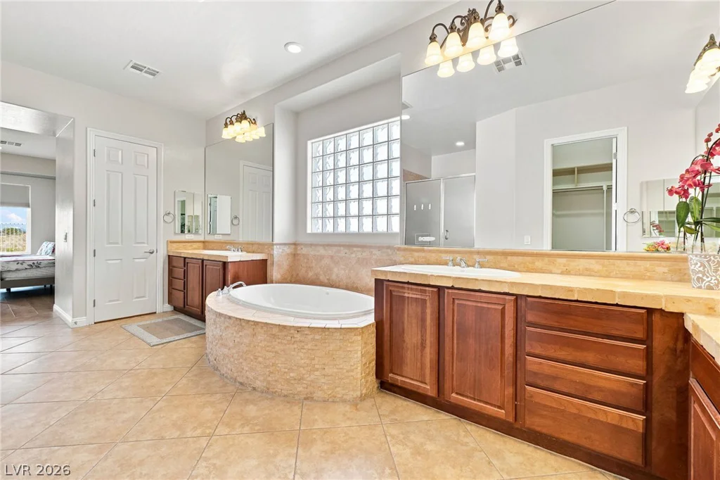 7208 Crandon Park, Las Vegas, NV 89131