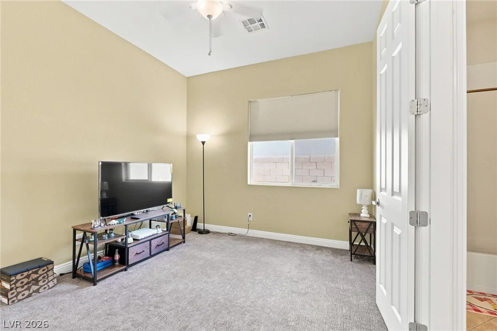 7208 Crandon Park, Las Vegas, NV 89131