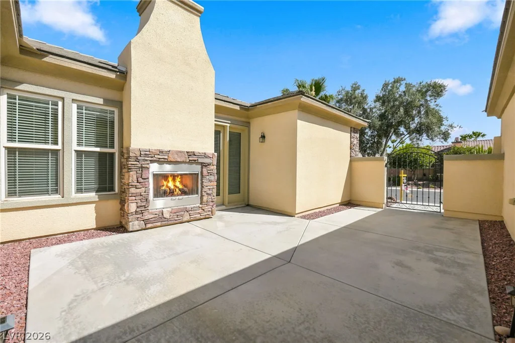 7208 Crandon Park, Las Vegas, NV 89131