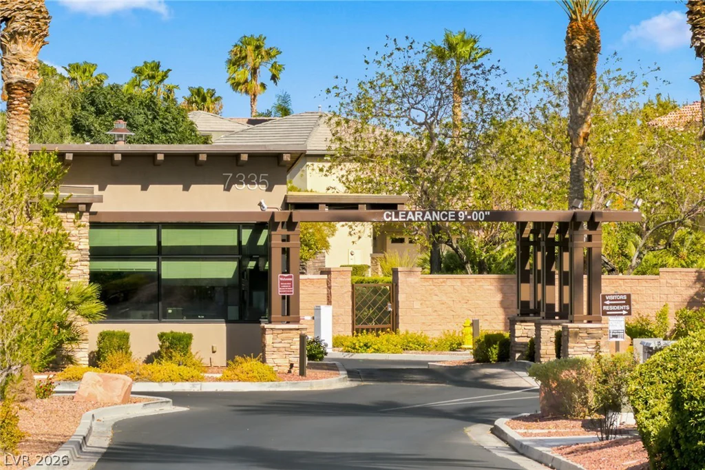 7208 Crandon Park, Las Vegas, NV 89131