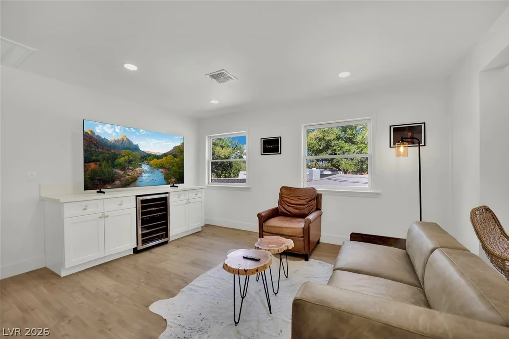2160 Pueblo, Las Vegas, NV 89169