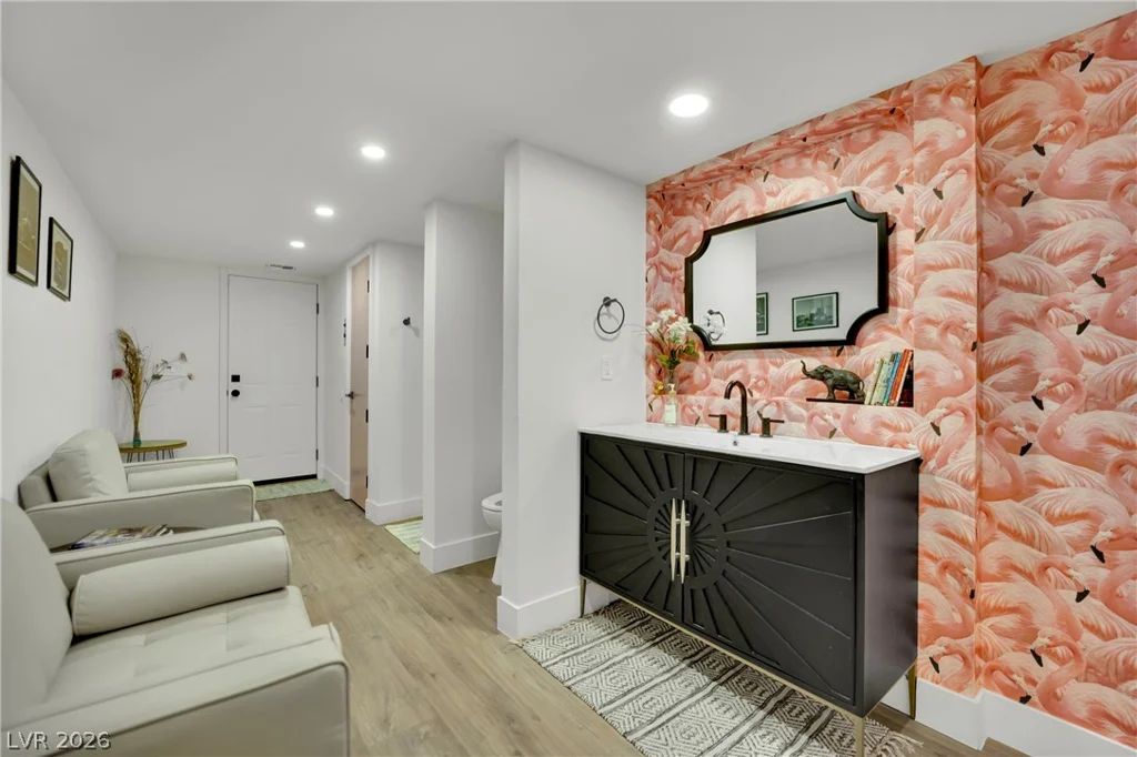 2160 Pueblo, Las Vegas, NV 89169