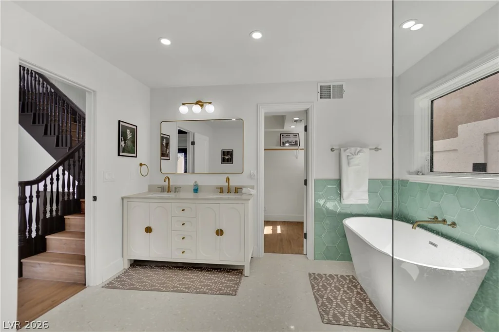 2160 Pueblo, Las Vegas, NV 89169