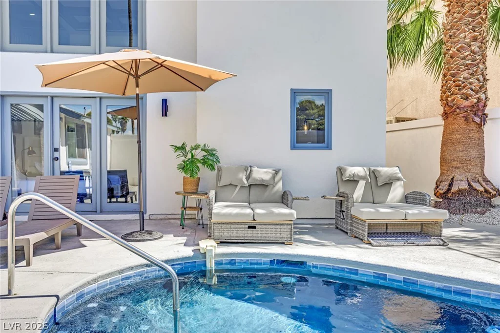 2160 Pueblo, Las Vegas, NV 89169